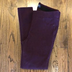 Old Navy Rockstar Jegging in Burgundy